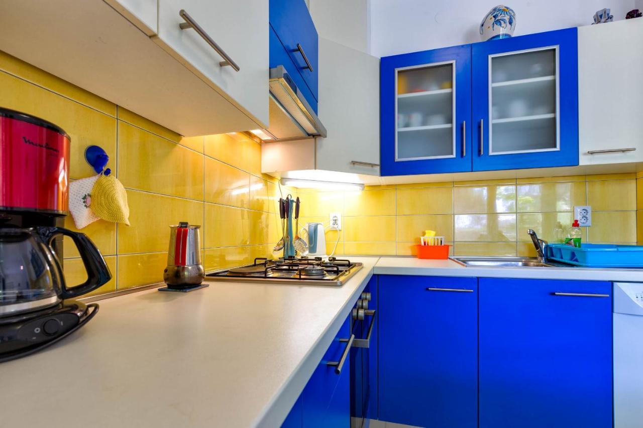 Apartments Margarita Mali Losinj Ngoại thất bức ảnh
