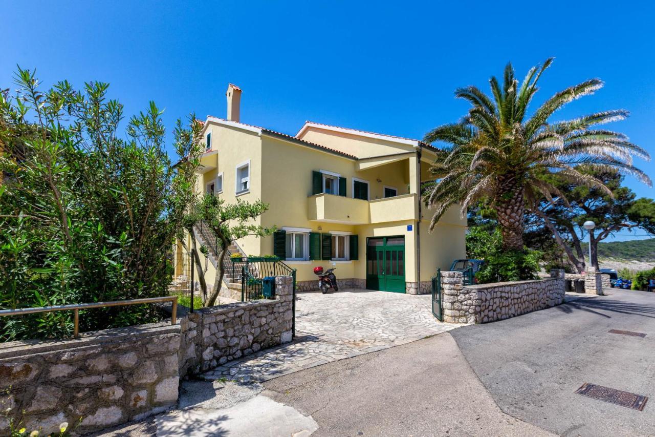 Apartments Margarita Mali Losinj Ngoại thất bức ảnh