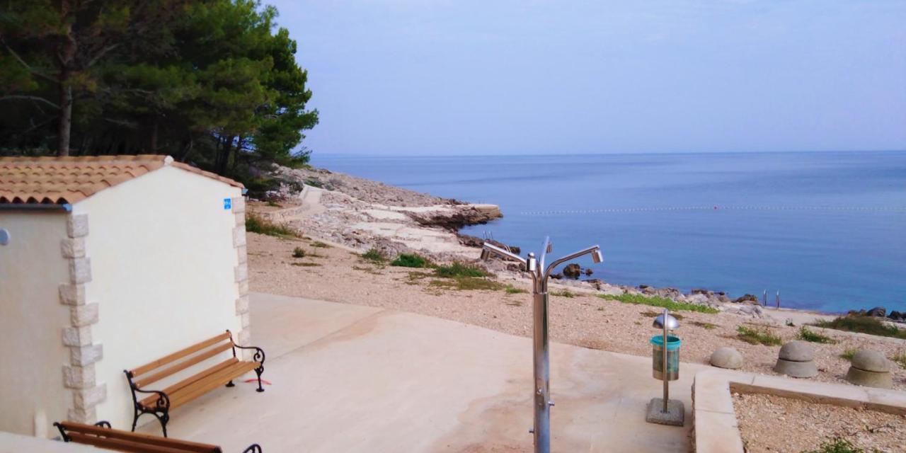 Apartments Margarita Mali Losinj Ngoại thất bức ảnh